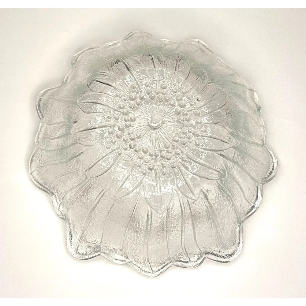 Indiana Glass Company 1930’s Clear Glass Serving Bowl Lily Pons 7